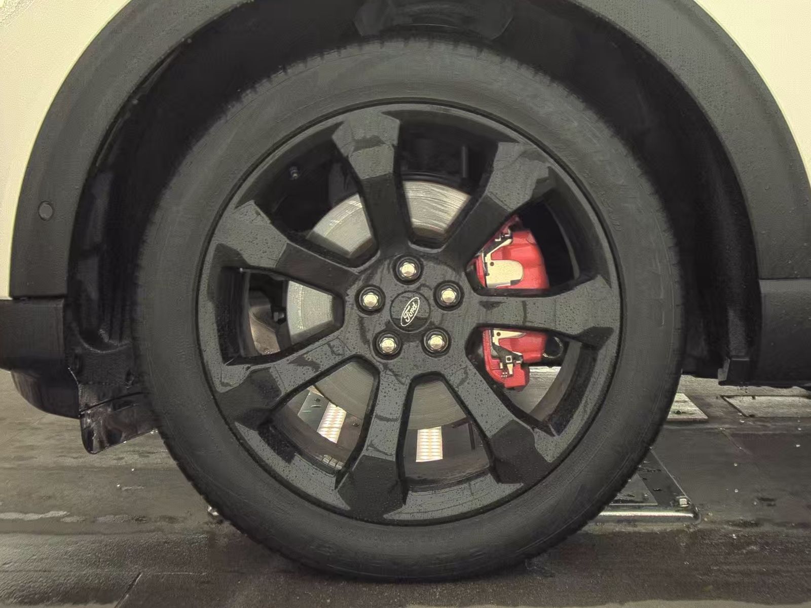 2022 Ford Explorer ST AWD