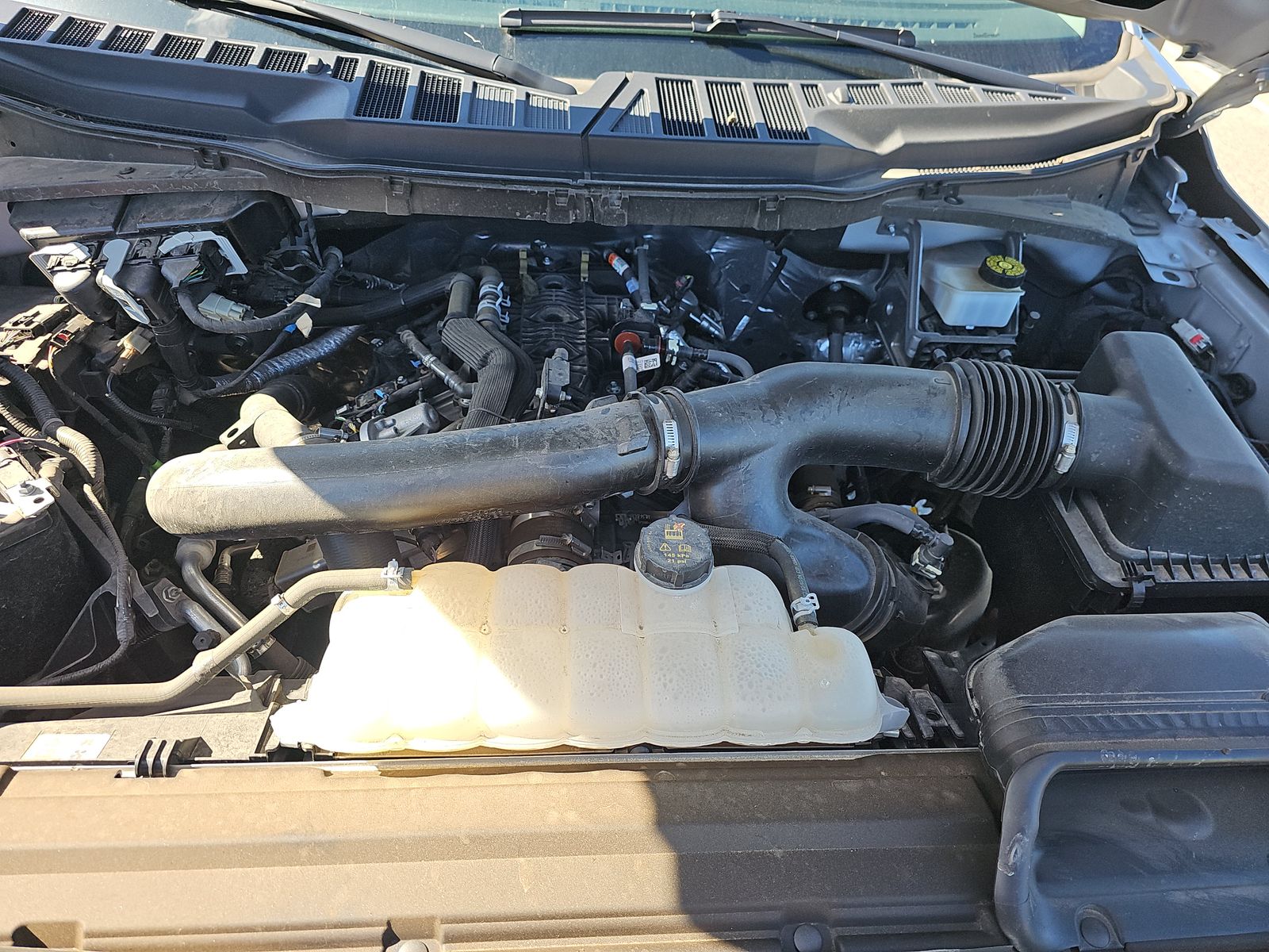 2024 Ford F-150 XLT AWD