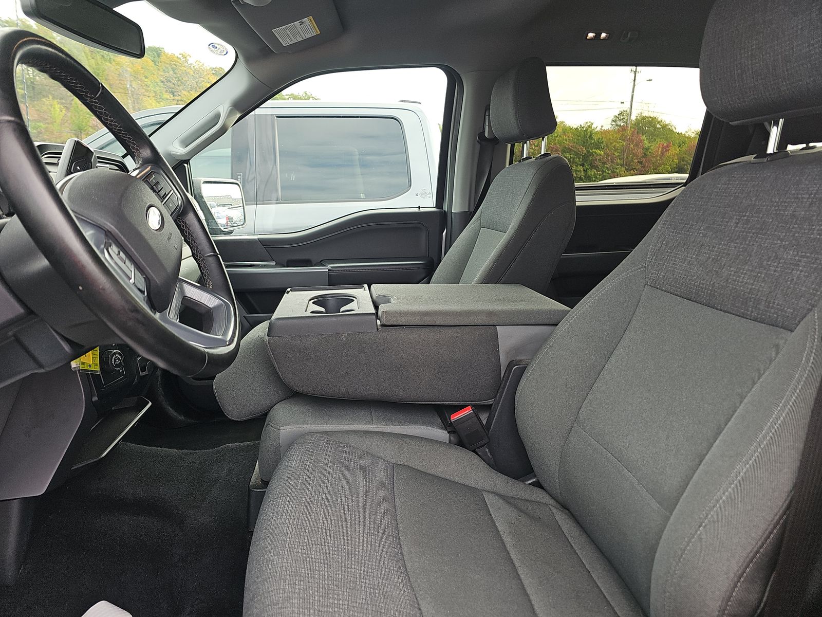 2024 Ford F-150 XLT AWD