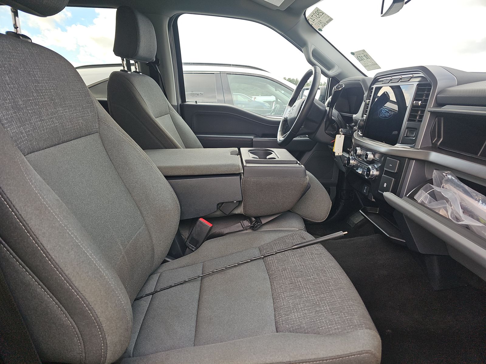 2024 Ford F-150 XLT AWD