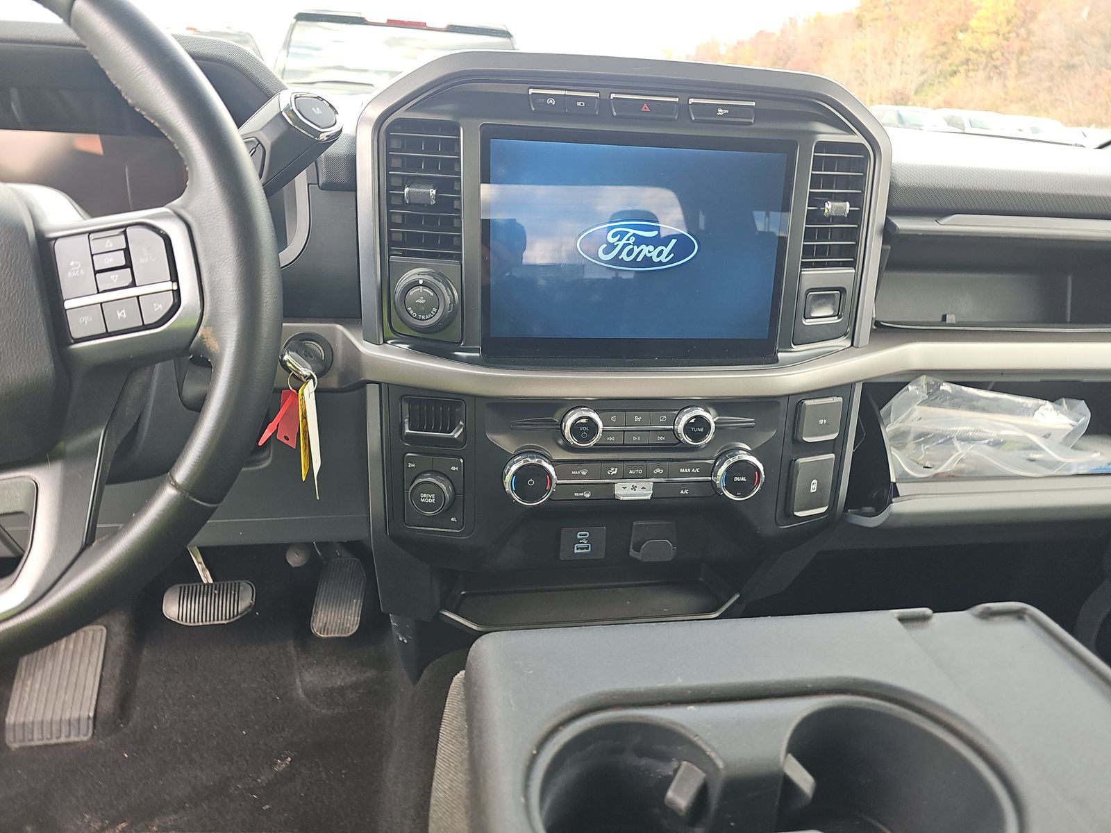 2024 Ford F-150 XLT AWD