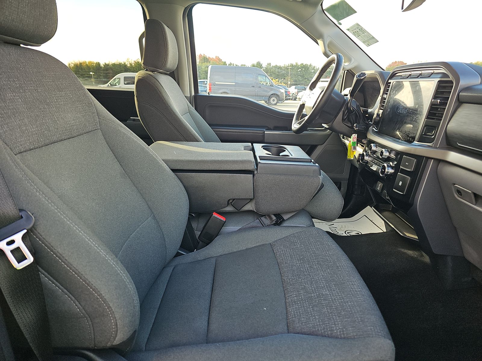 2024 Ford F-150 XLT AWD