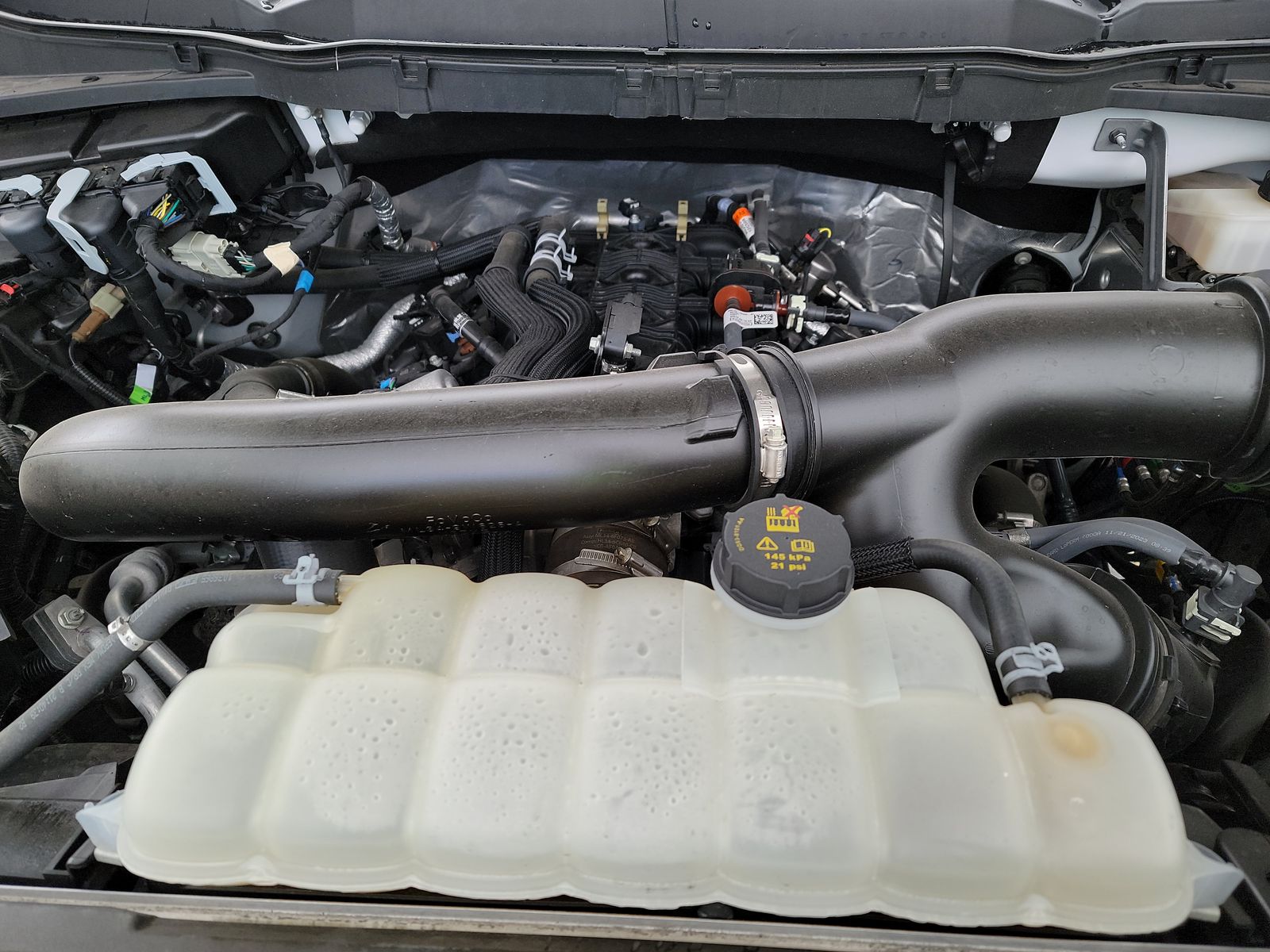 2024 Ford F-150 XLT AWD