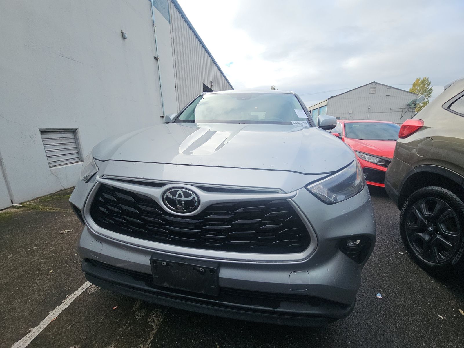 2024 Toyota Highlander LE AWD