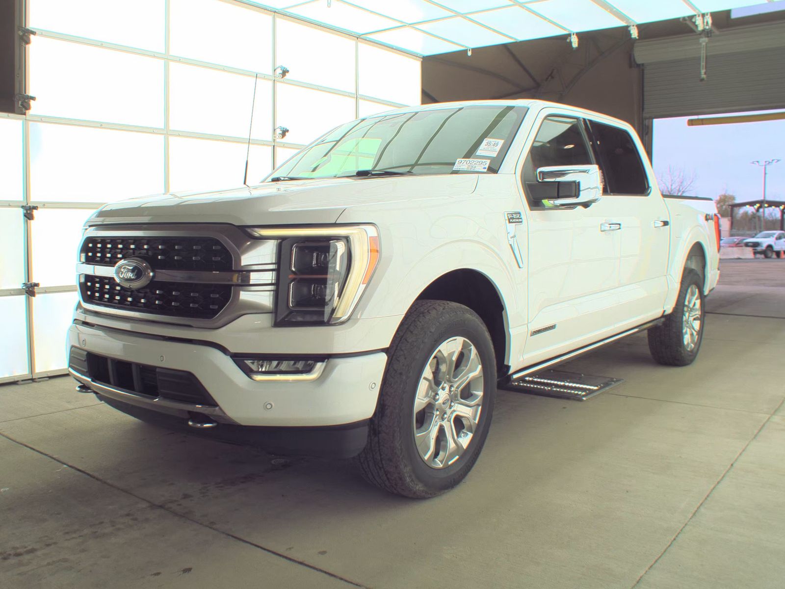 2022 Ford F-150 Hybrid Platinum AWD