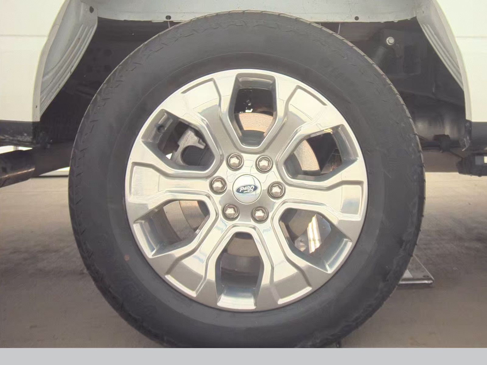 2022 Ford F-150 Hybrid Platinum AWD