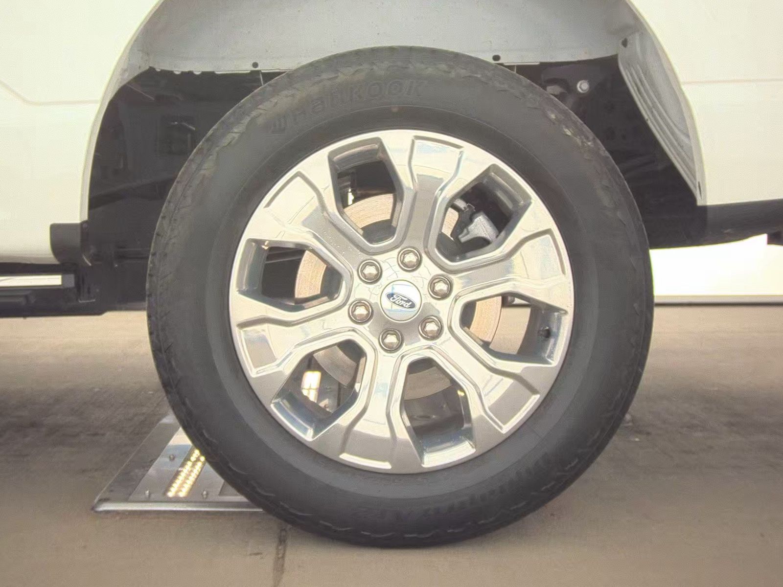 2022 Ford F-150 Hybrid Platinum AWD