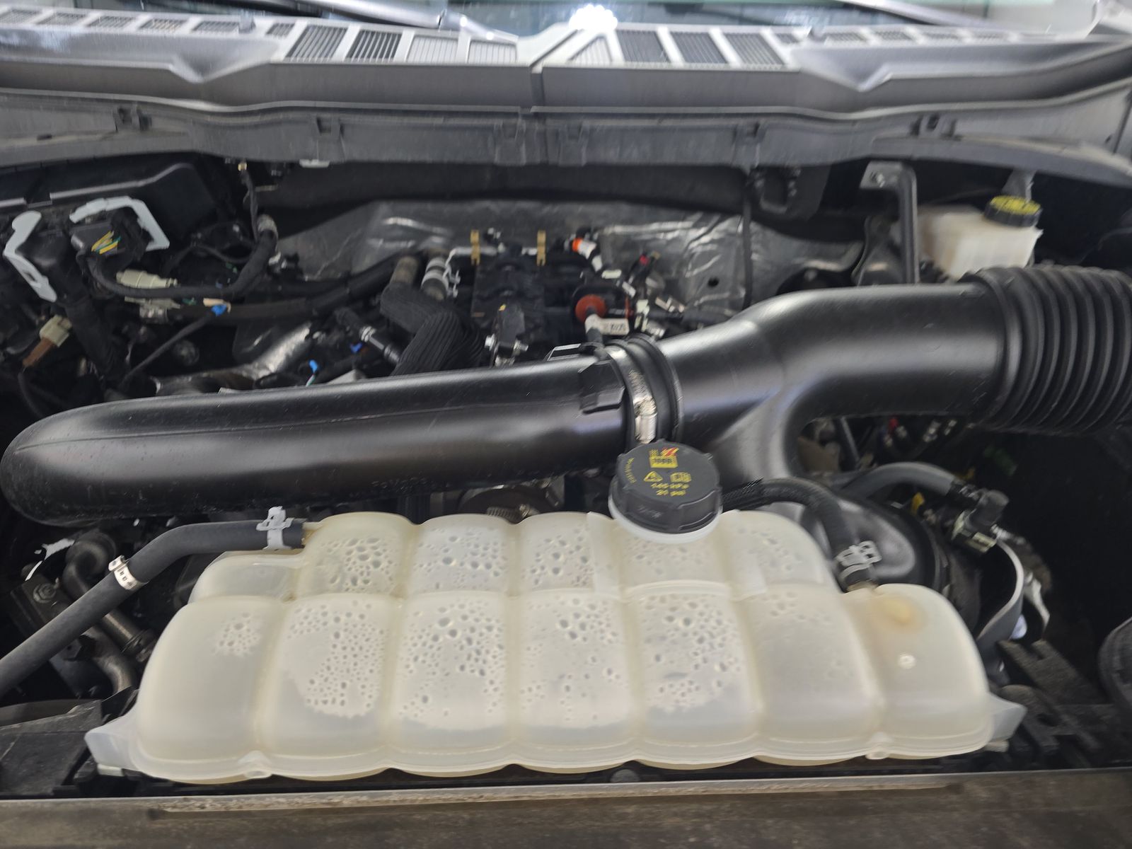 2024 Ford F-150 XLT AWD