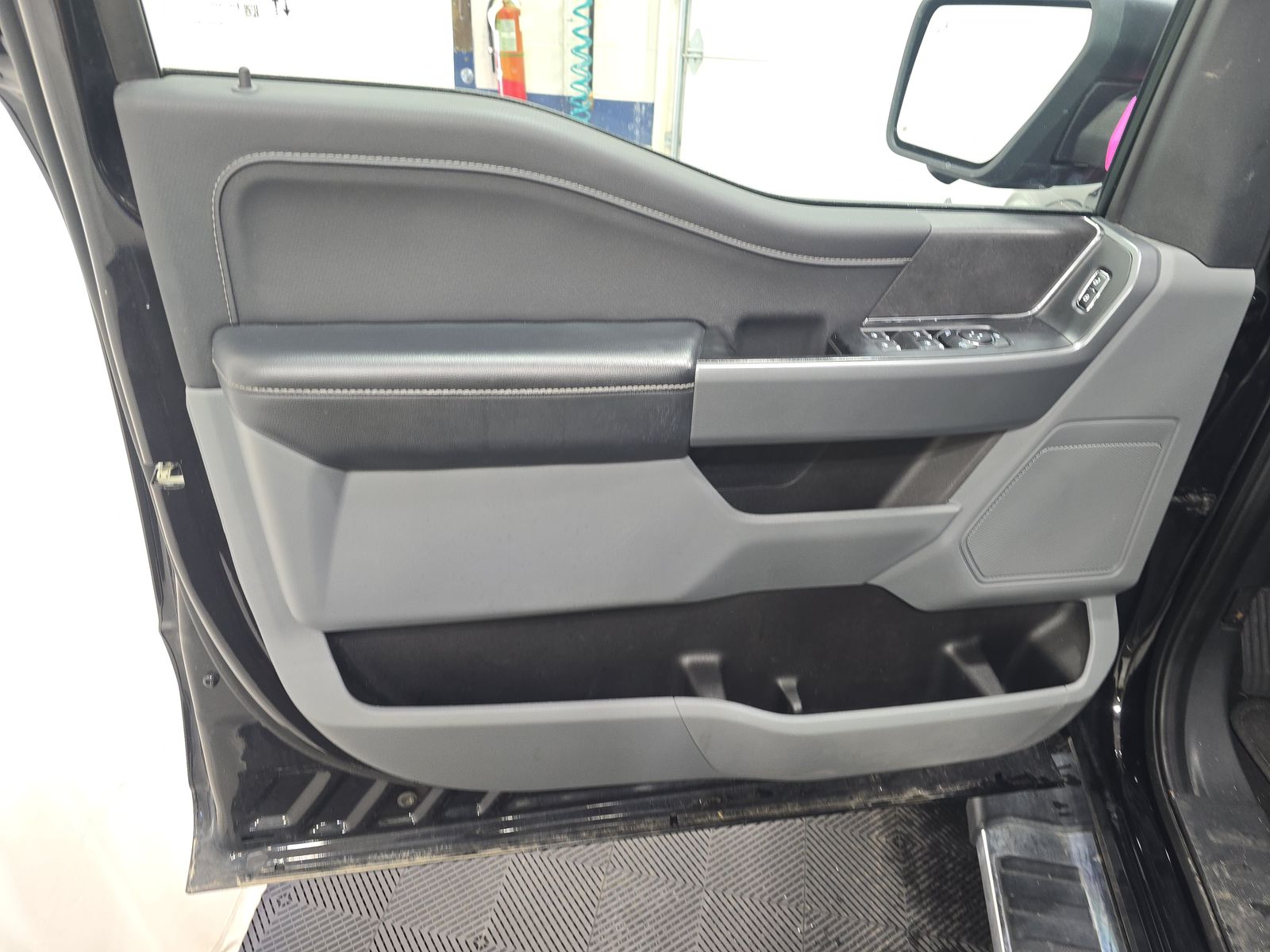 2024 Ford F-150 XLT AWD