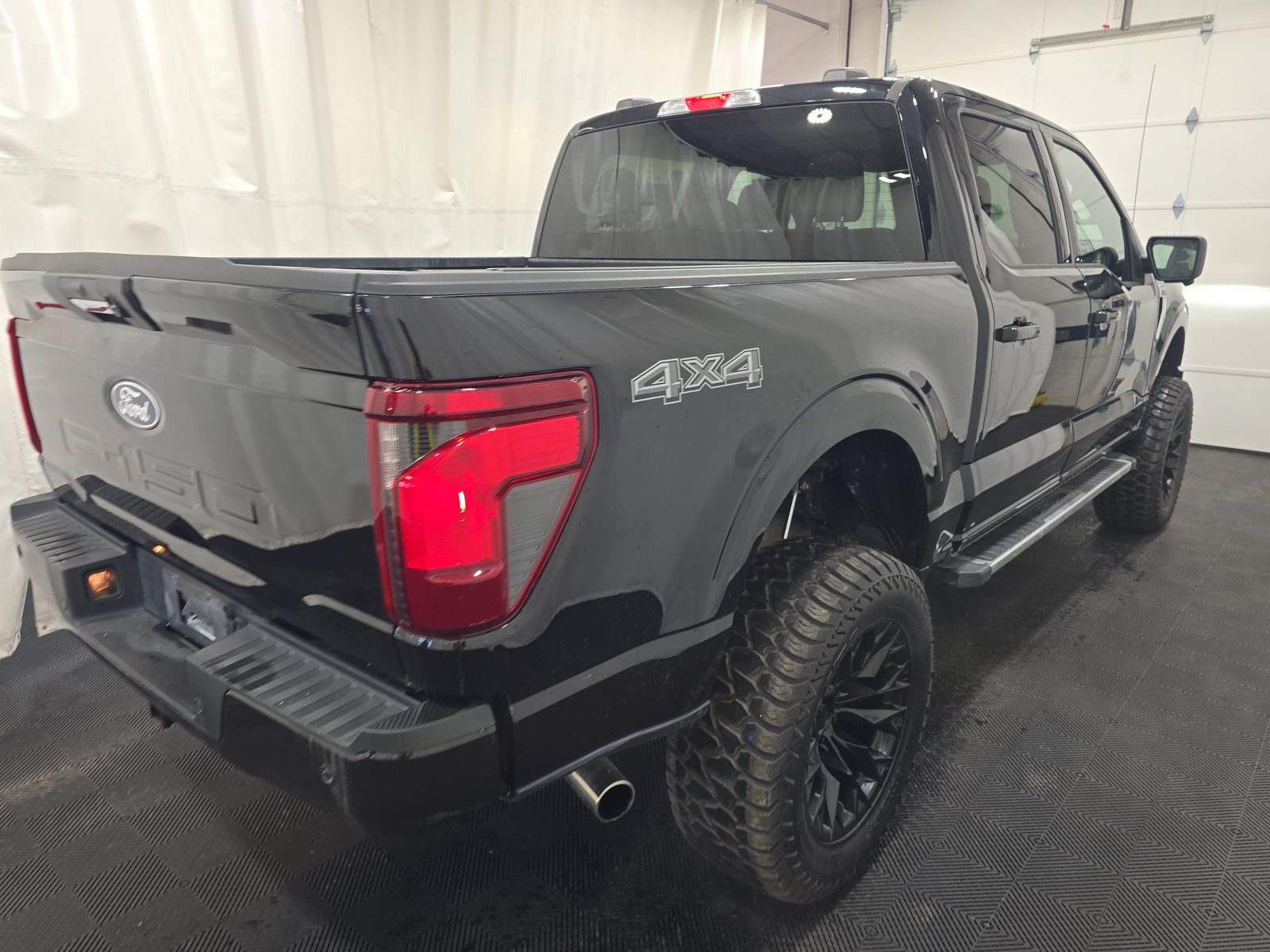 2024 Ford F-150 XLT AWD