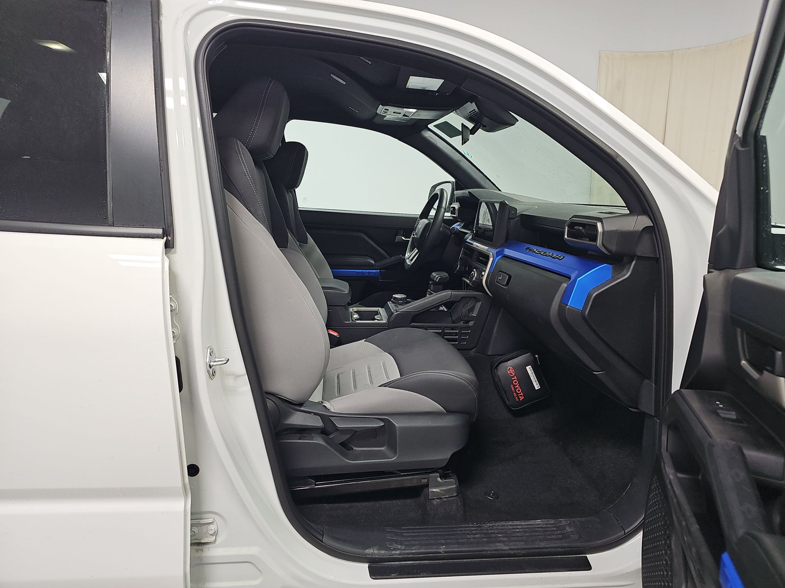 2024 Toyota Tacoma TRD Off-Road AWD