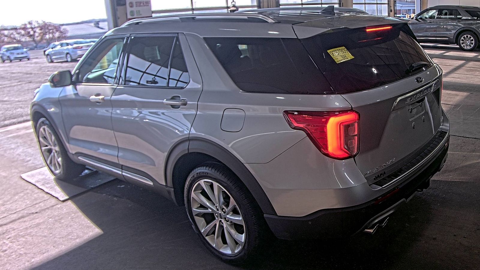 2023 Ford Explorer Platinum AWD