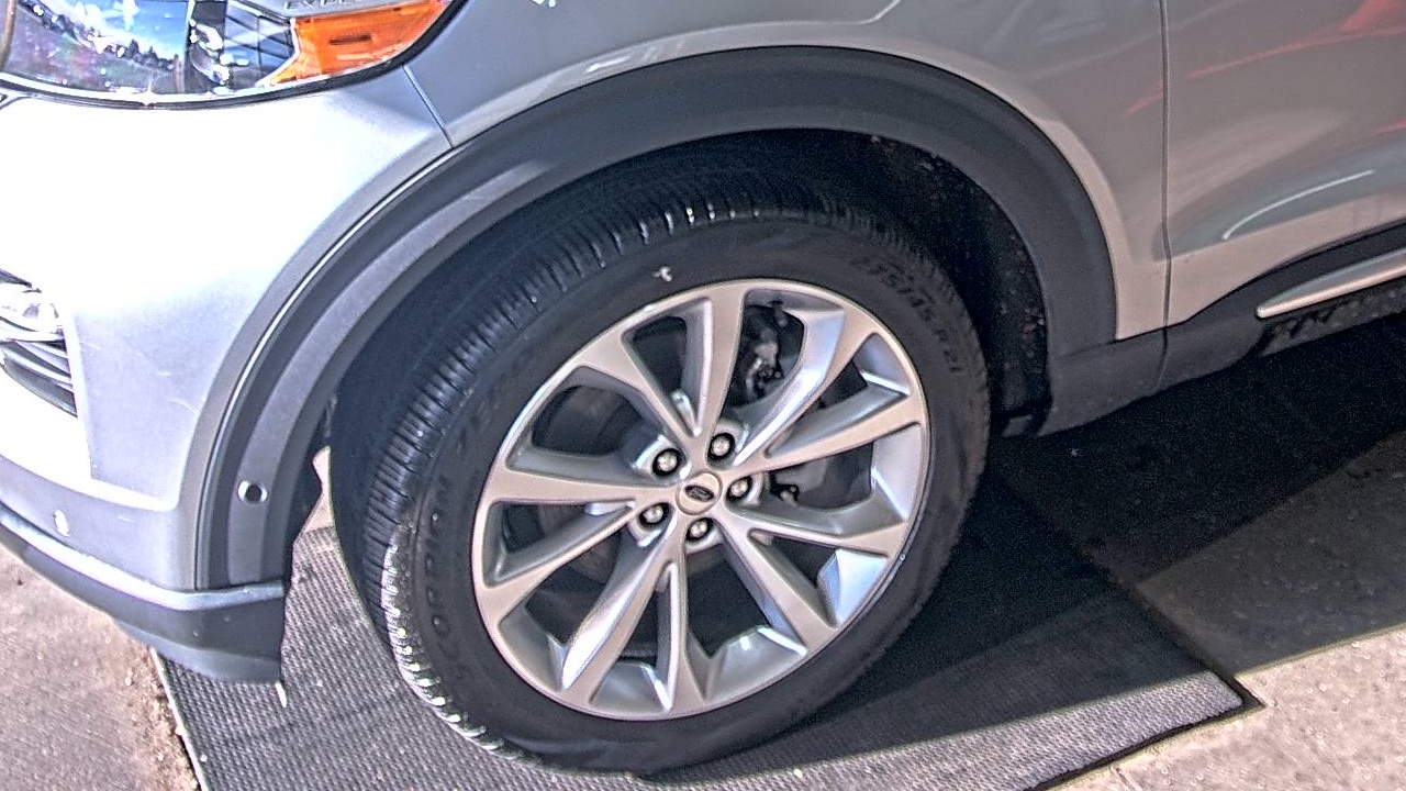 2023 Ford Explorer Platinum AWD