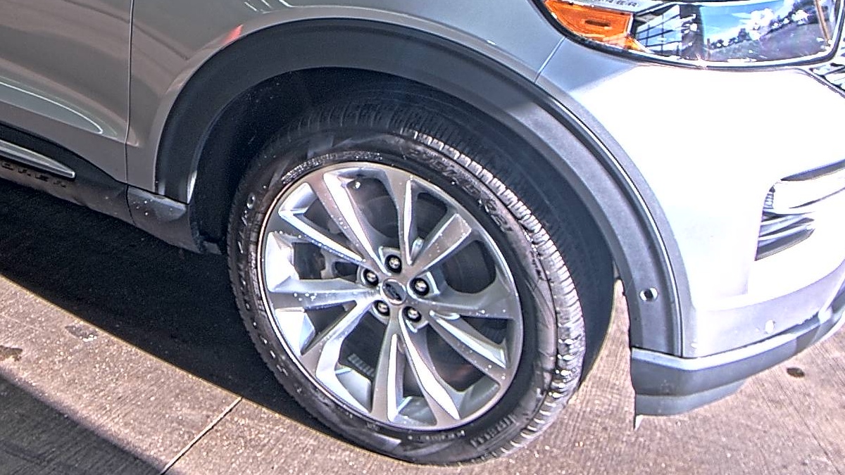 2023 Ford Explorer Platinum AWD