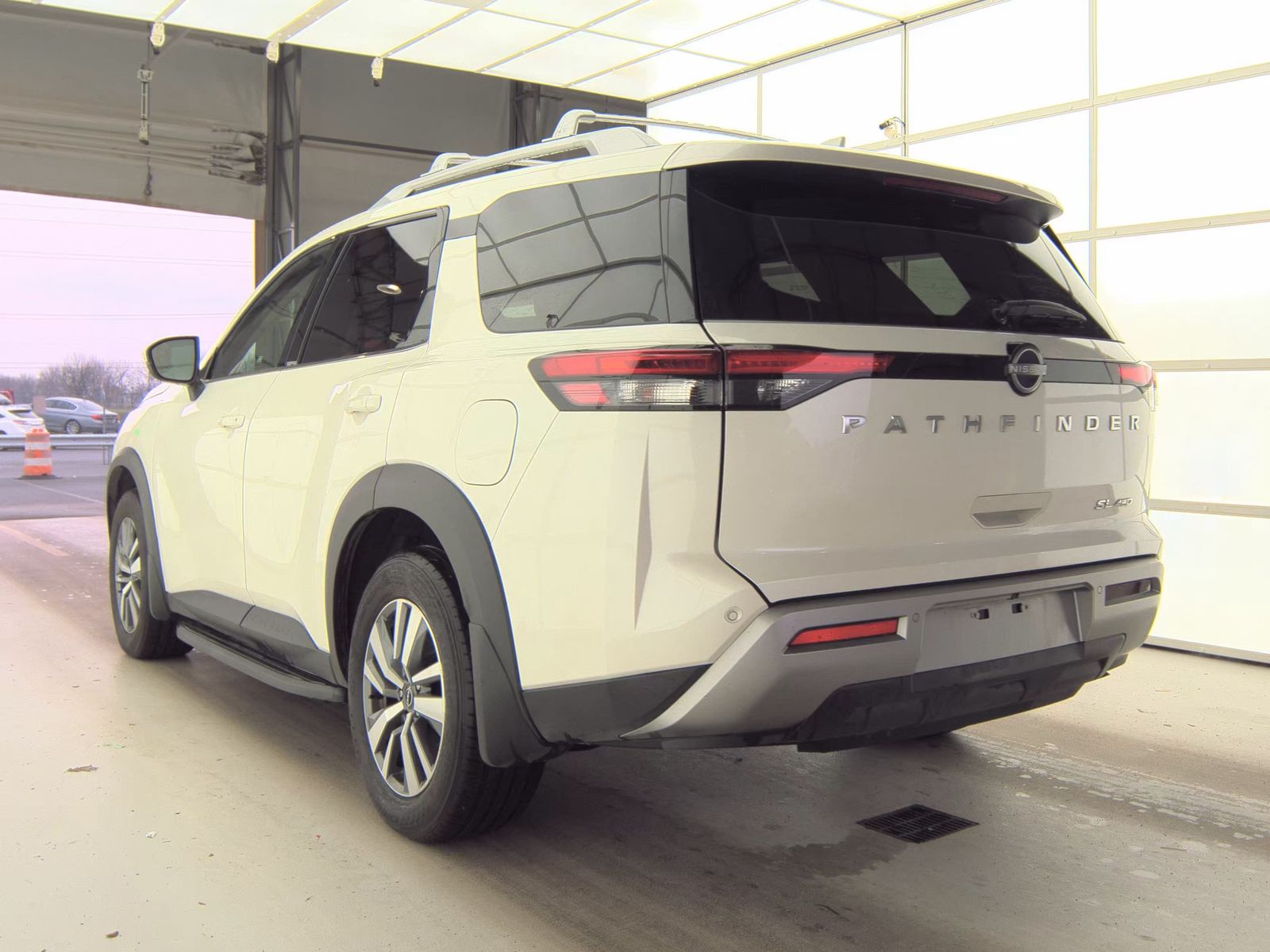 2024 Nissan Pathfinder SL AWD