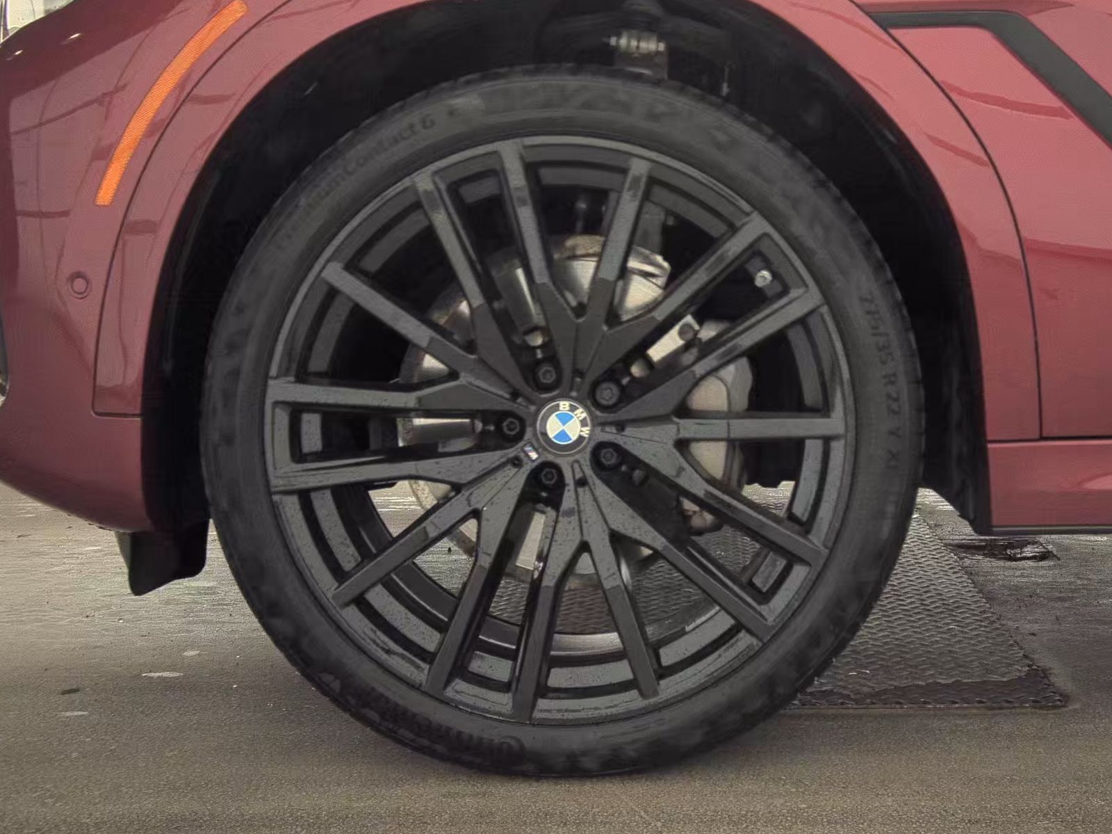 2023 BMW X6 xDrive40i AWD