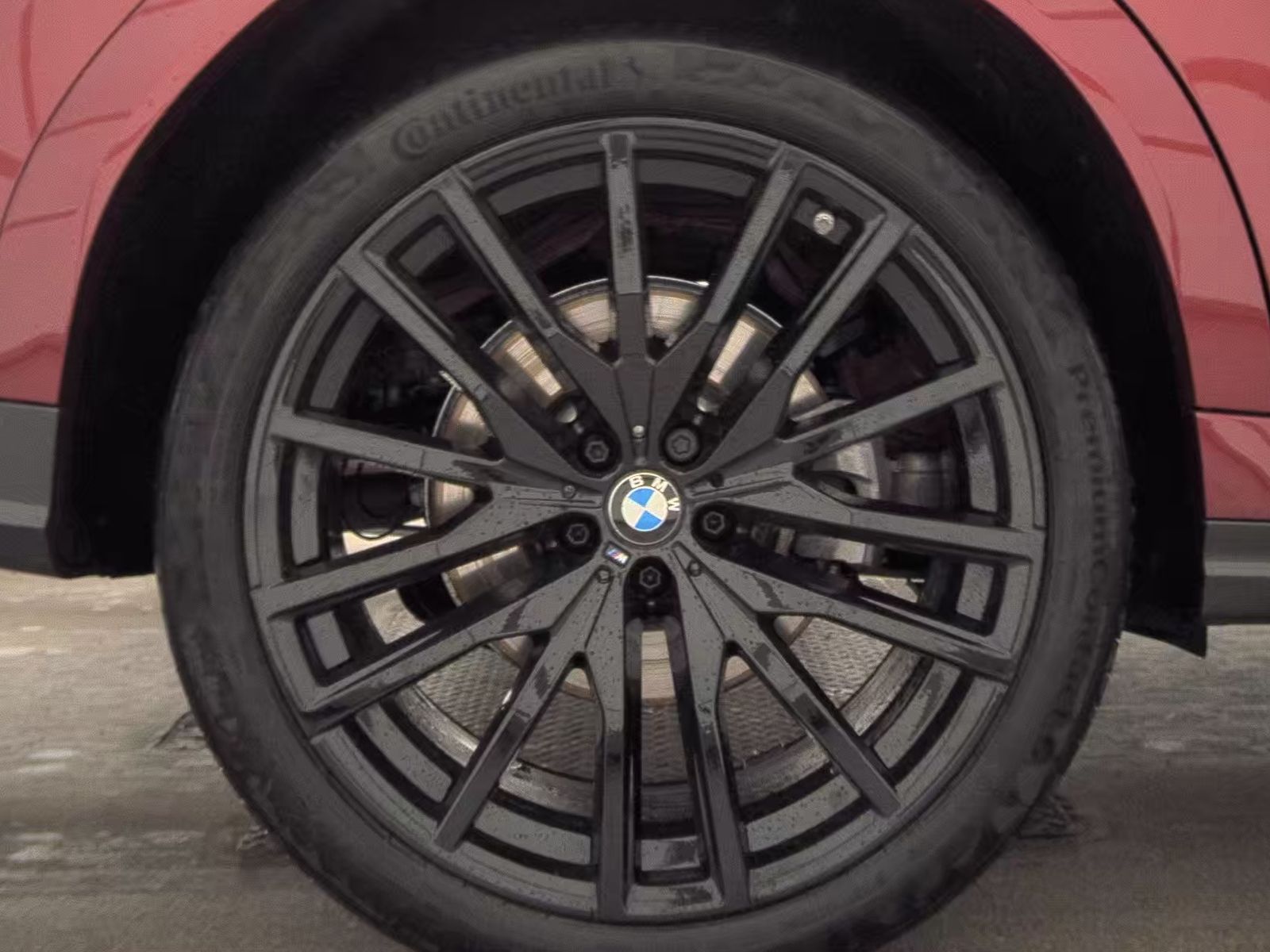 2023 BMW X6 xDrive40i AWD