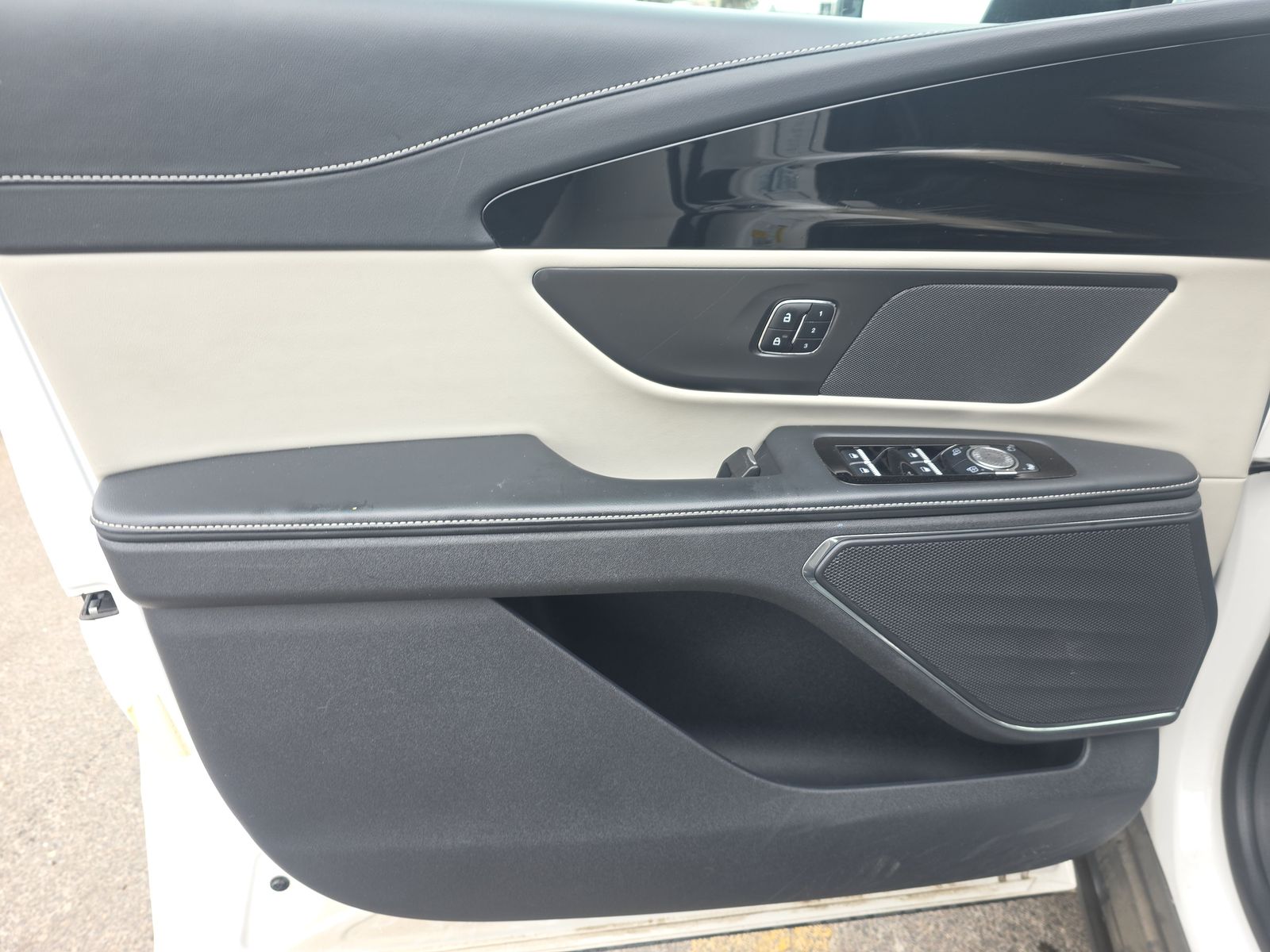 2024 Lincoln Nautilus Reserve AWD