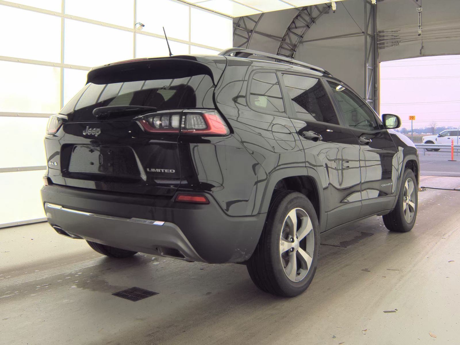 2022 Jeep Cherokee Limited AWD