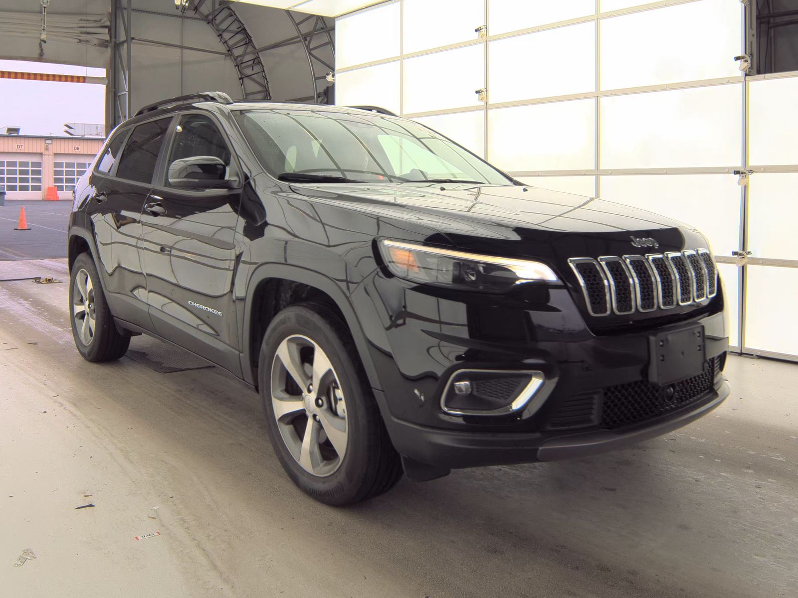 2022 Jeep Cherokee Limited AWD