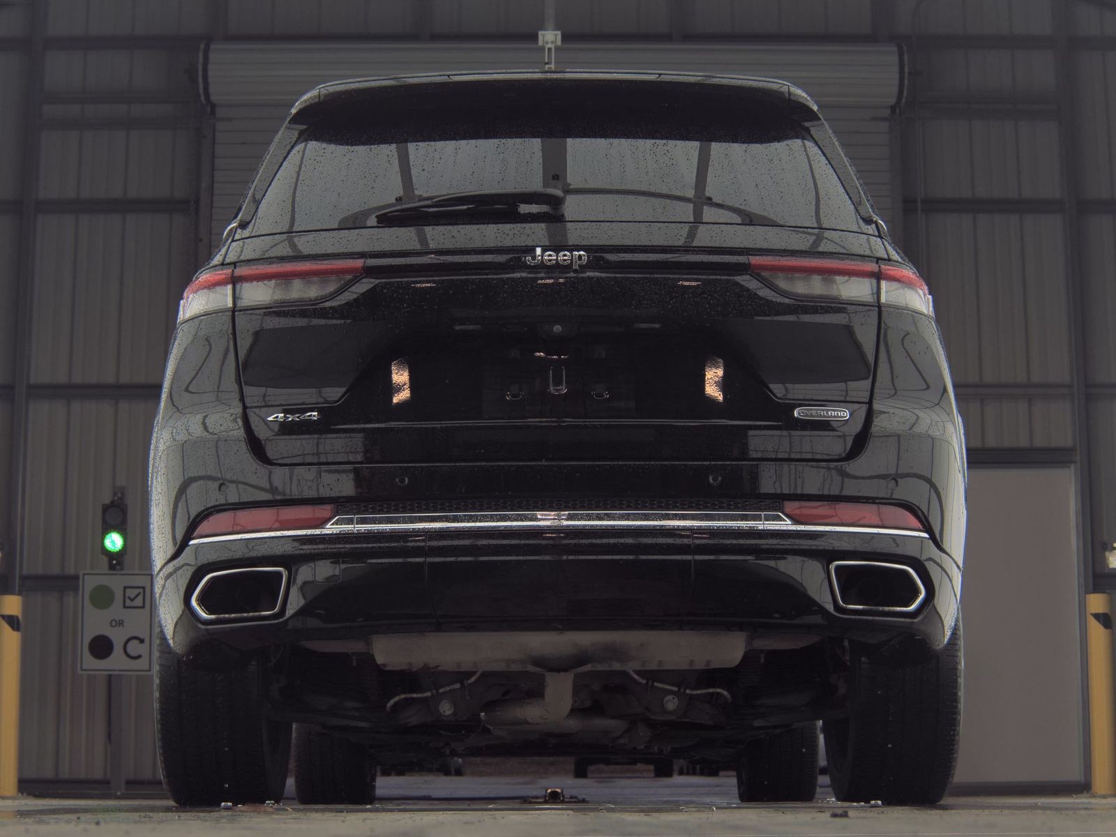 2022 Jeep Grand Cherokee Overland AWD