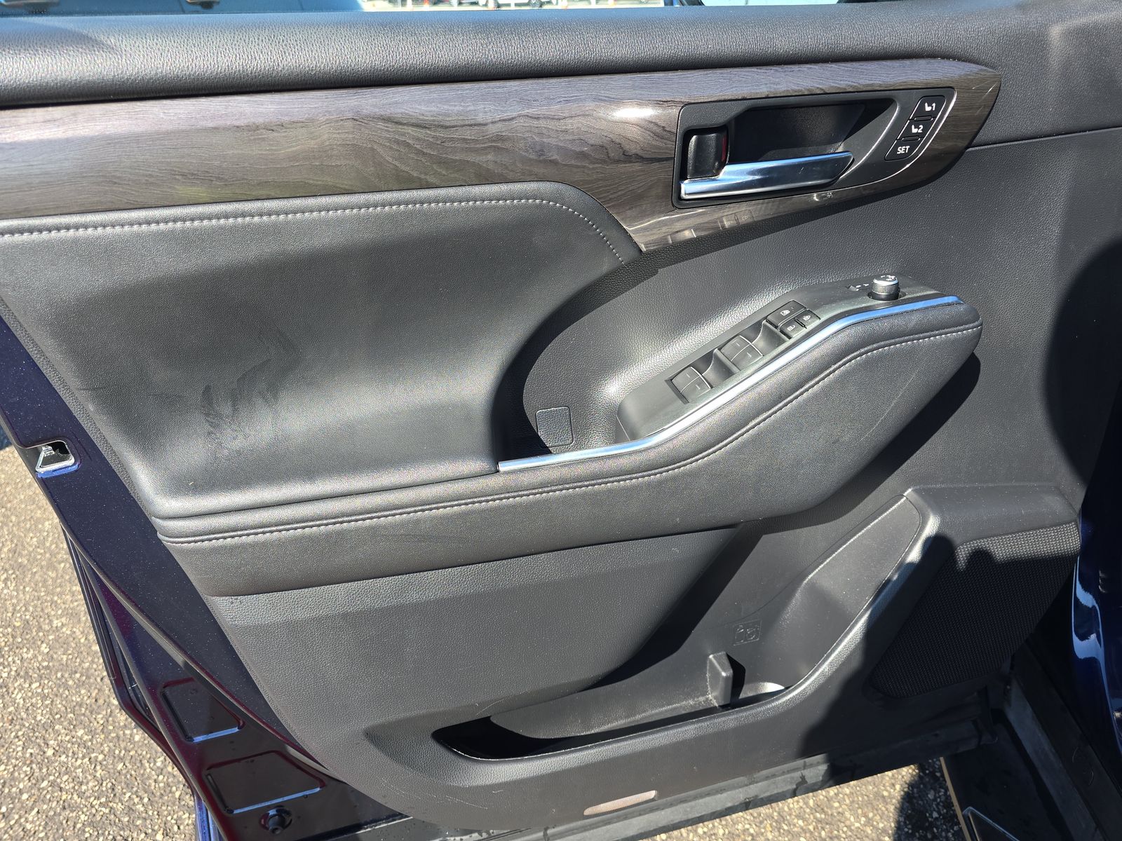 2023 Toyota Highlander Limited FWD