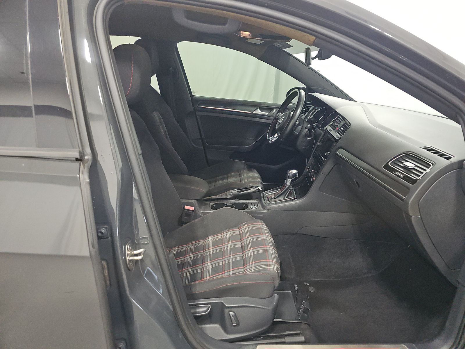 2019 Volkswagen Golf GTI 2.0T Rabbit Edition FWD