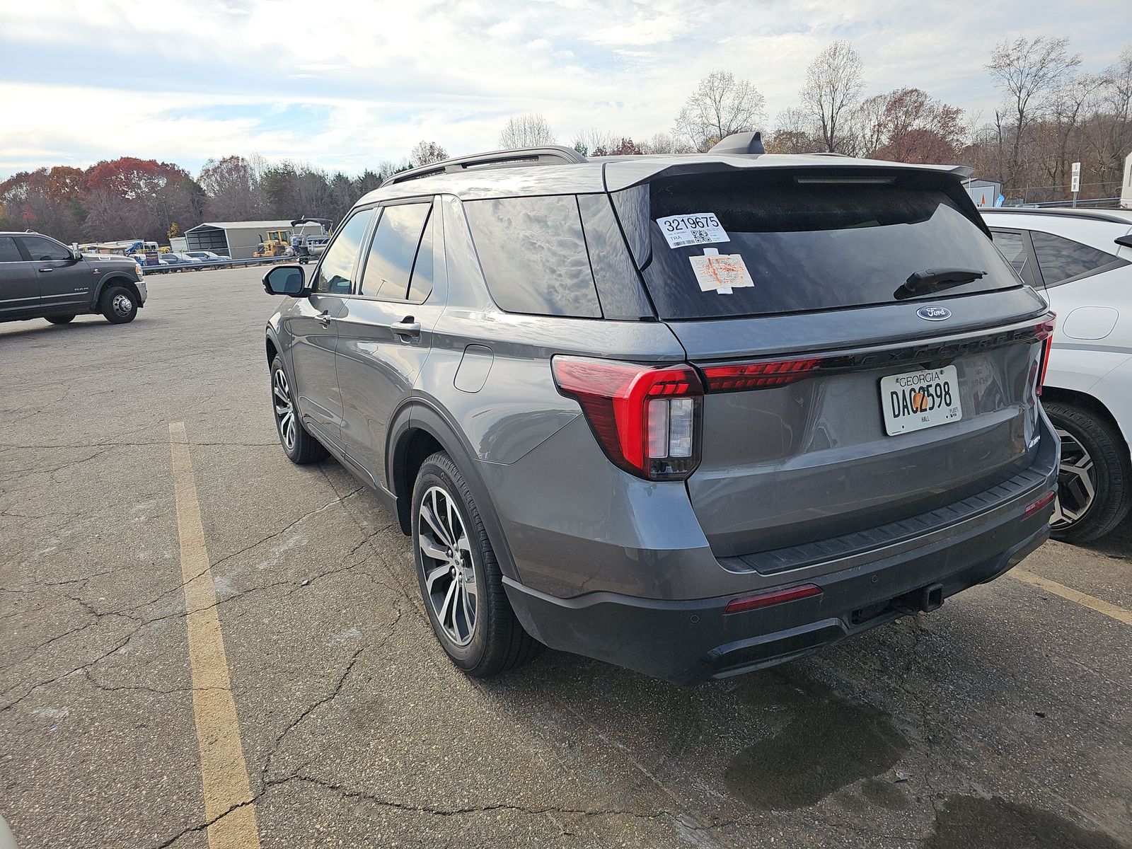 2025 Ford Explorer ST-Line AWD