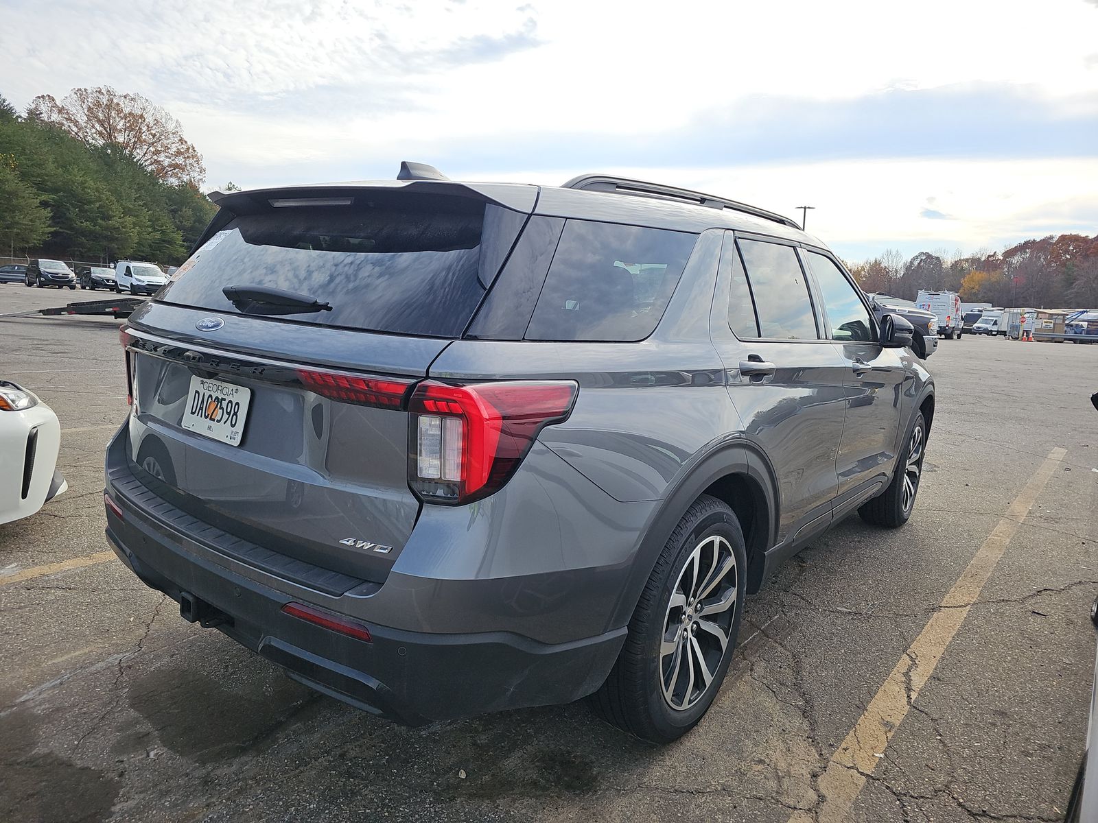 2025 Ford Explorer ST-Line AWD