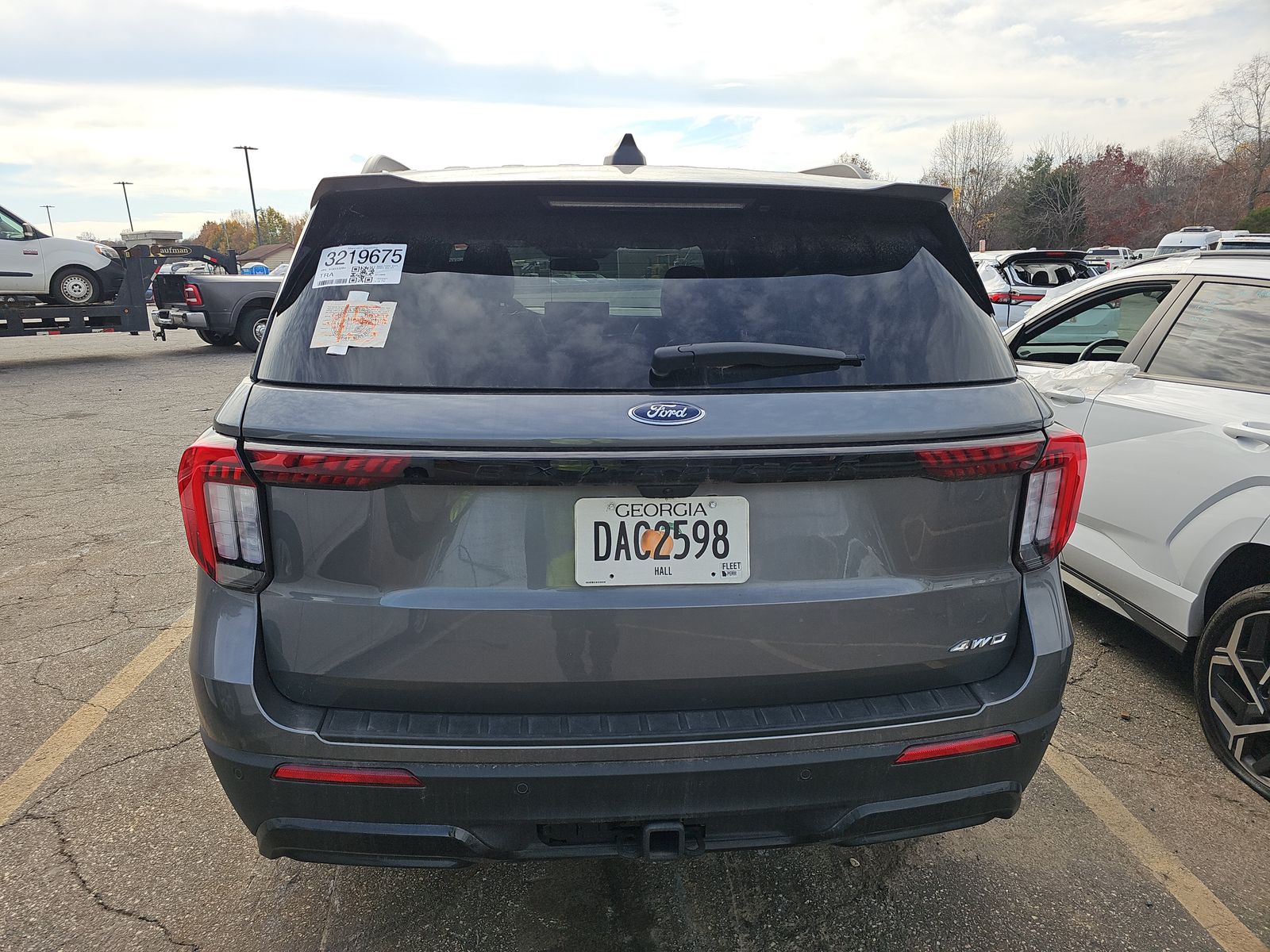 2025 Ford Explorer ST-Line AWD