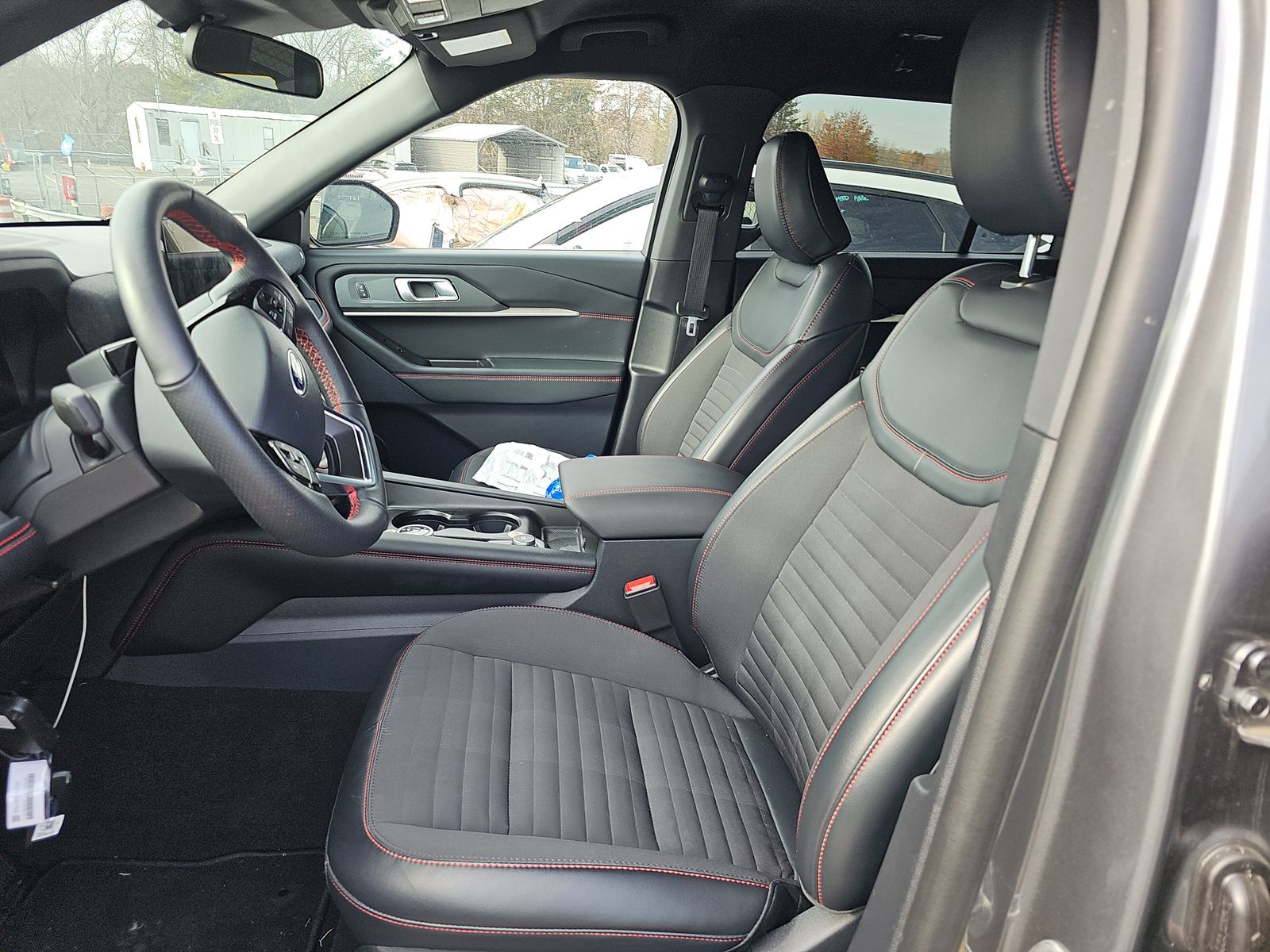 2025 Ford Explorer ST-Line AWD