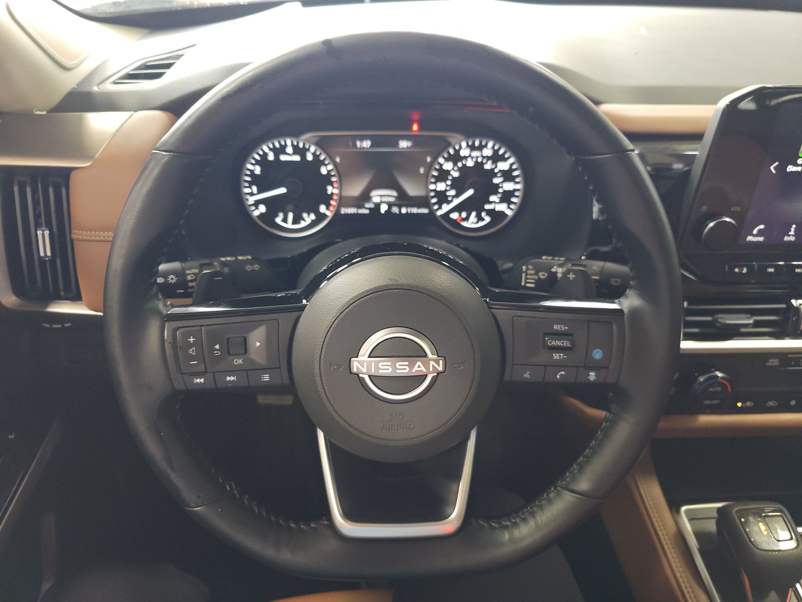 2023 Nissan Pathfinder Platinum AWD