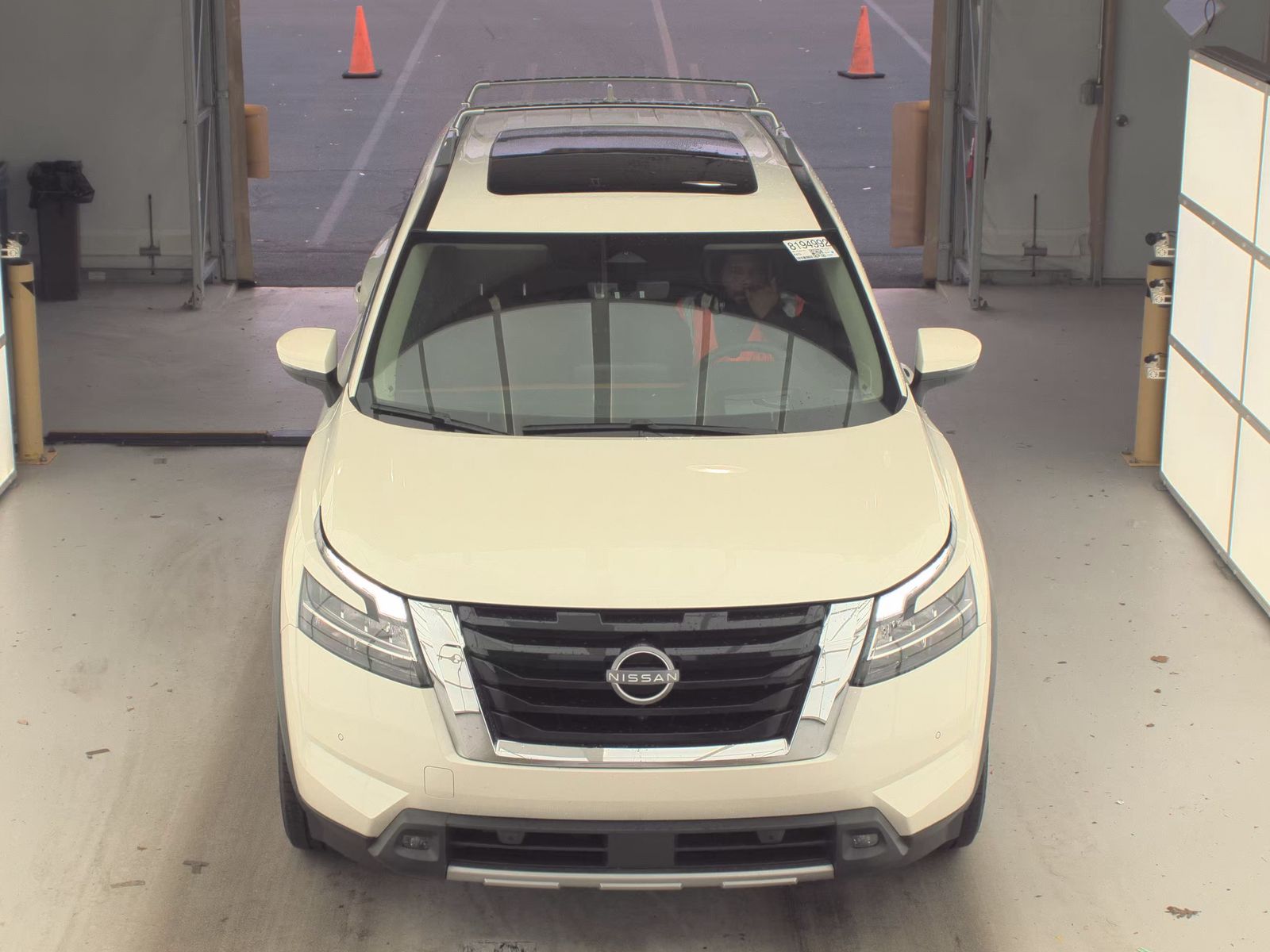 2023 Nissan Pathfinder Platinum AWD