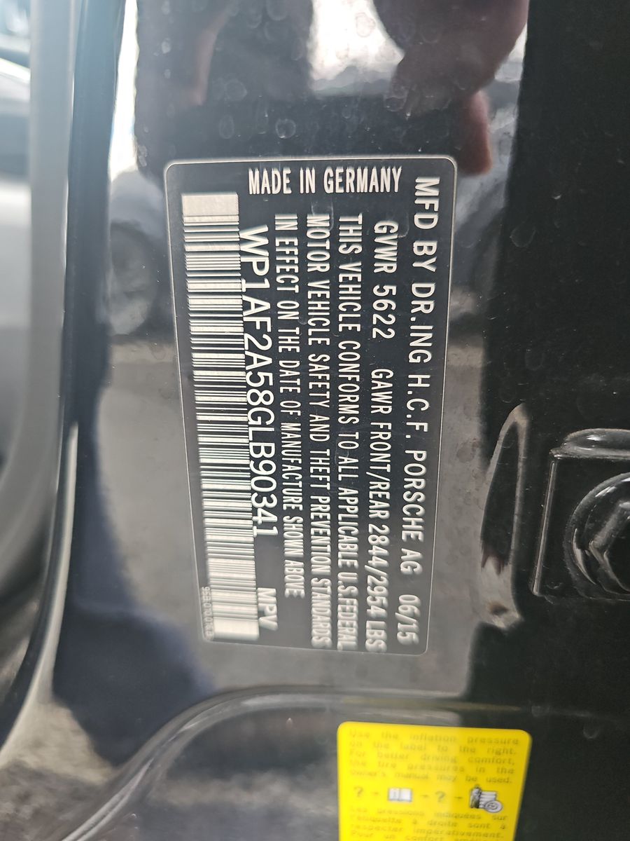 2016 Porsche Macan Turbo AWD