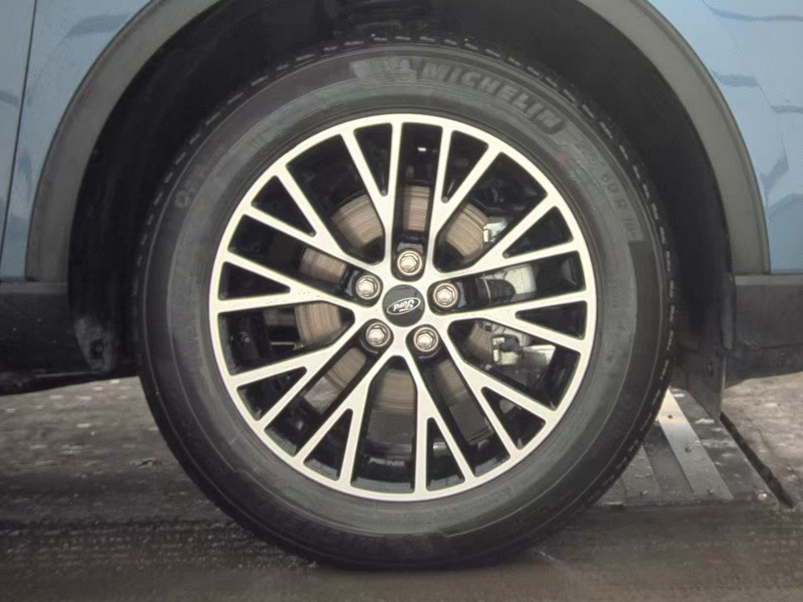 2025 Ford Escape Plug-In Hybrid FWD