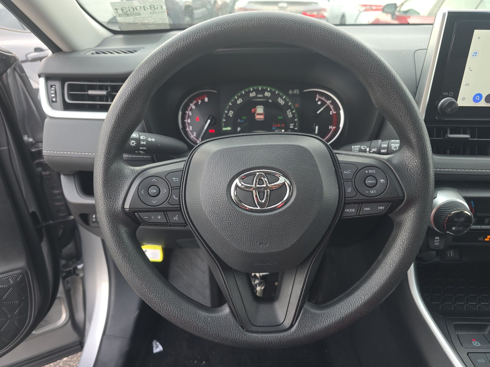 2024 Toyota RAV4 XLE FWD