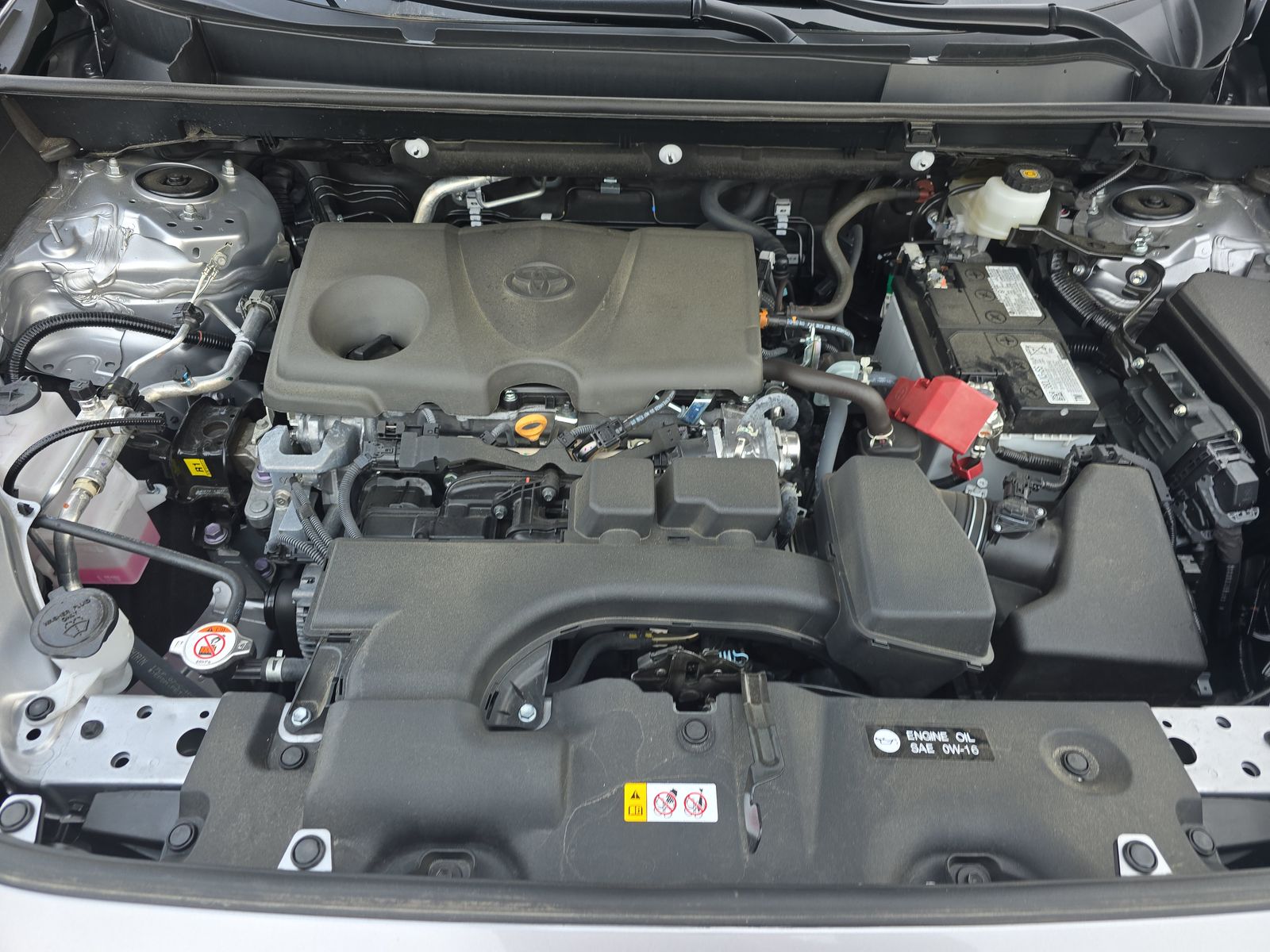 2024 Toyota RAV4 XLE FWD