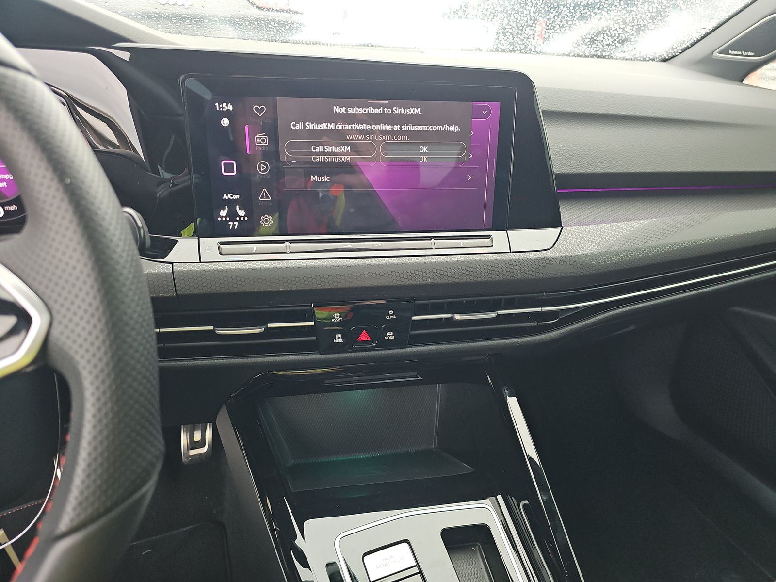 2024 Volkswagen Golf GTI 2.0T SE FWD