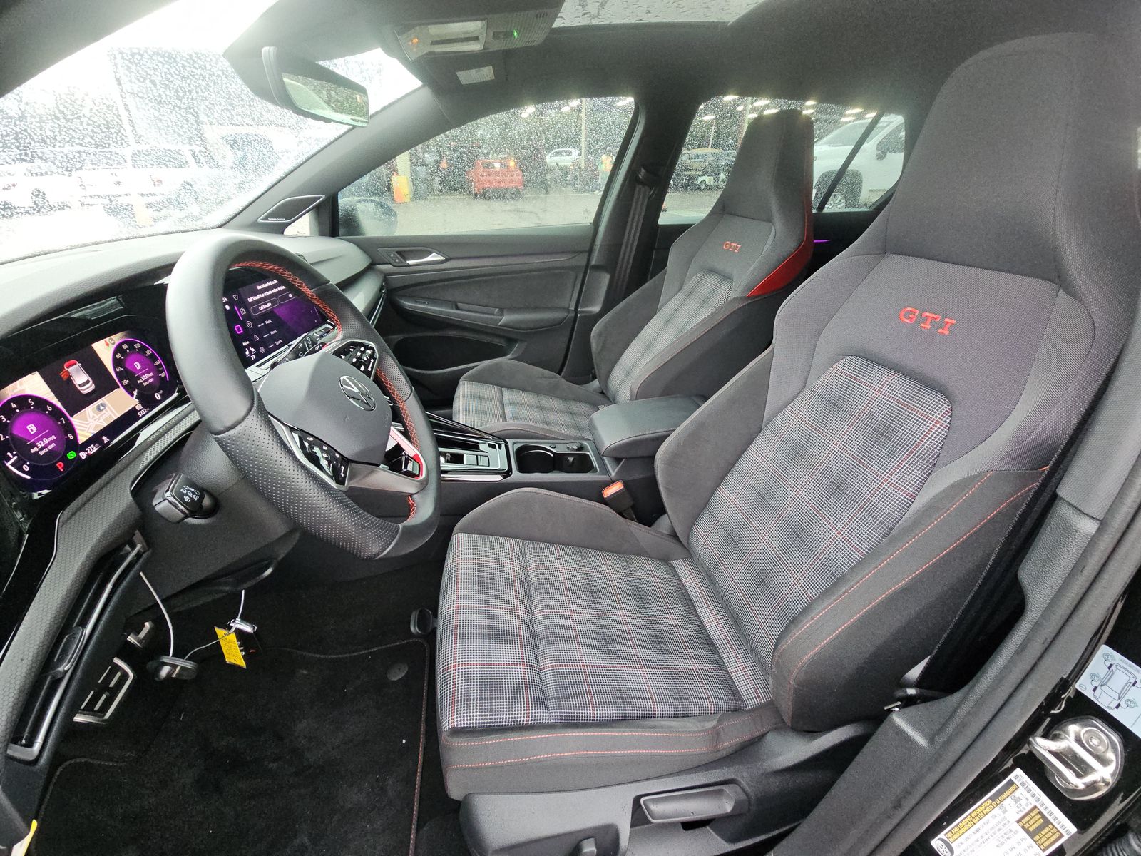 2024 Volkswagen Golf GTI 2.0T SE FWD