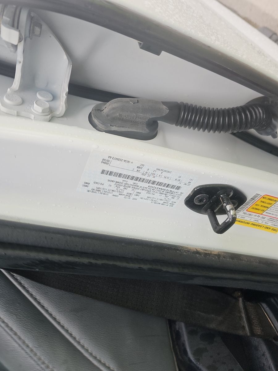 2022 Ford F-150 XL AWD