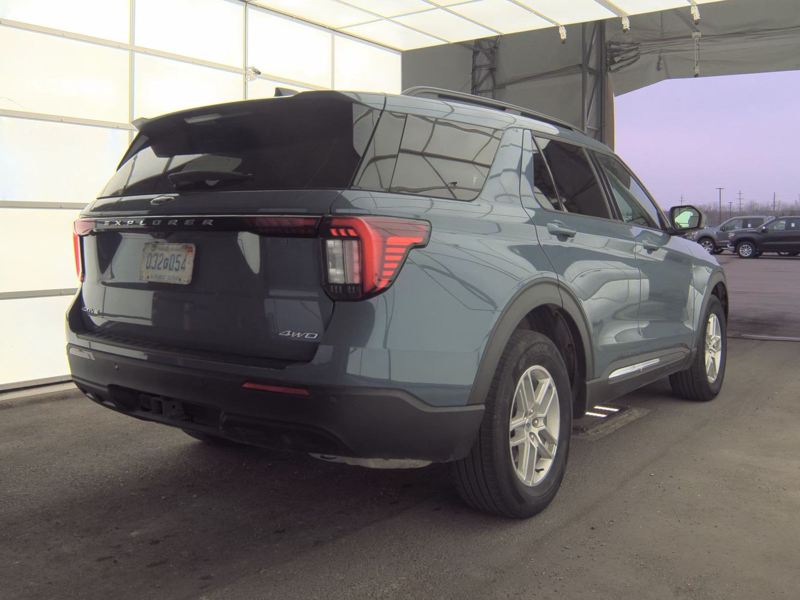 2025 Ford Explorer Active AWD