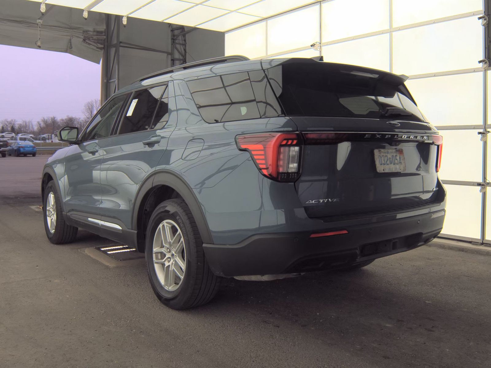 2025 Ford Explorer Active AWD