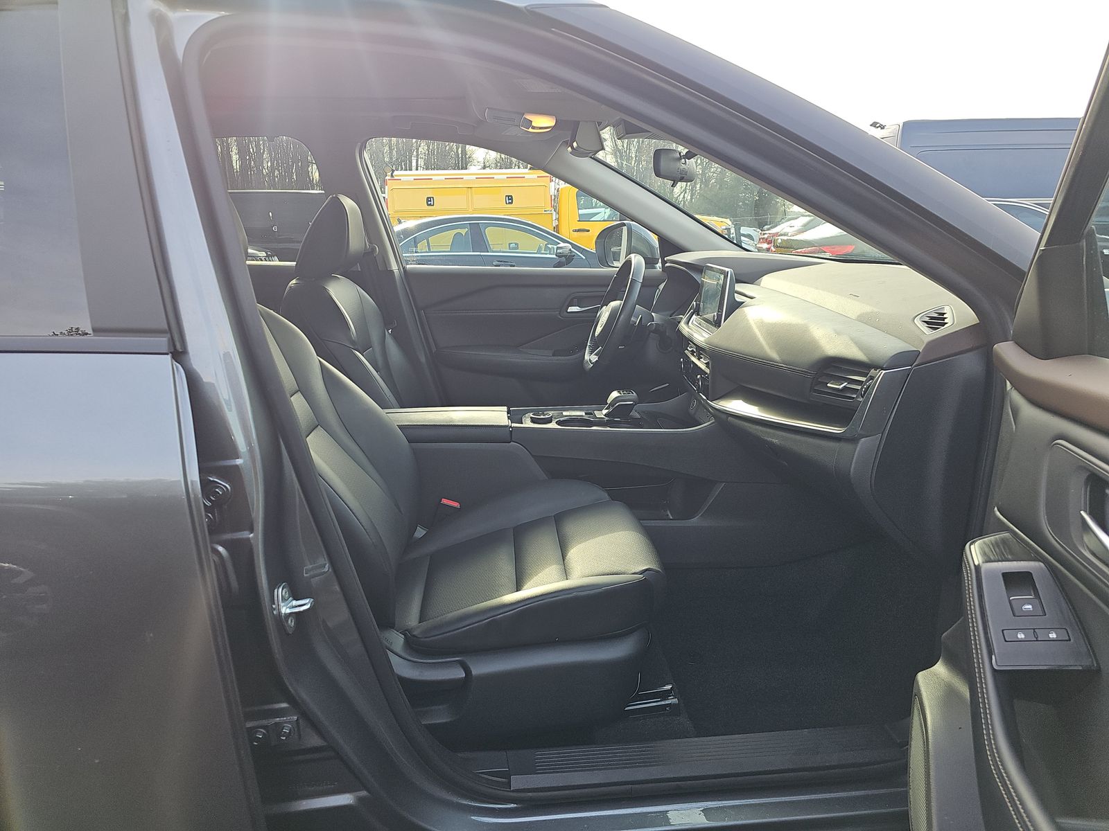 2023 Nissan Rogue SV AWD