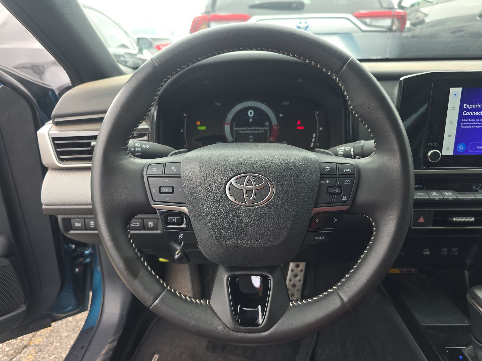 2025 Toyota Camry SE FWD