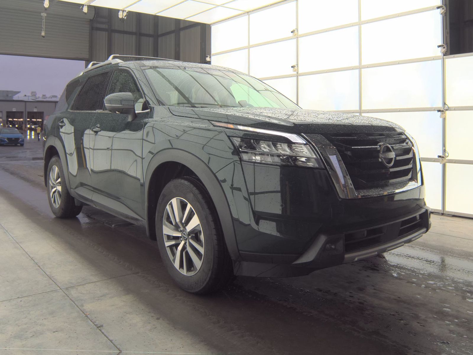 2024 Nissan Pathfinder SL FWD