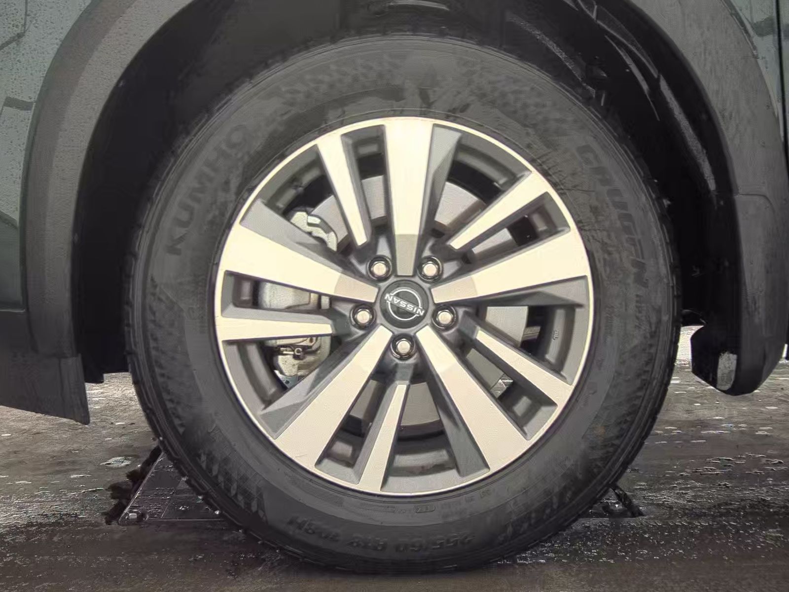 2024 Nissan Pathfinder SL FWD