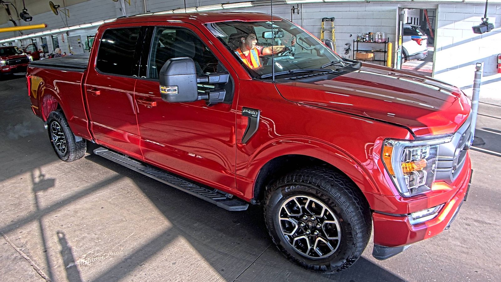 2023 Ford F-150 XLT AWD