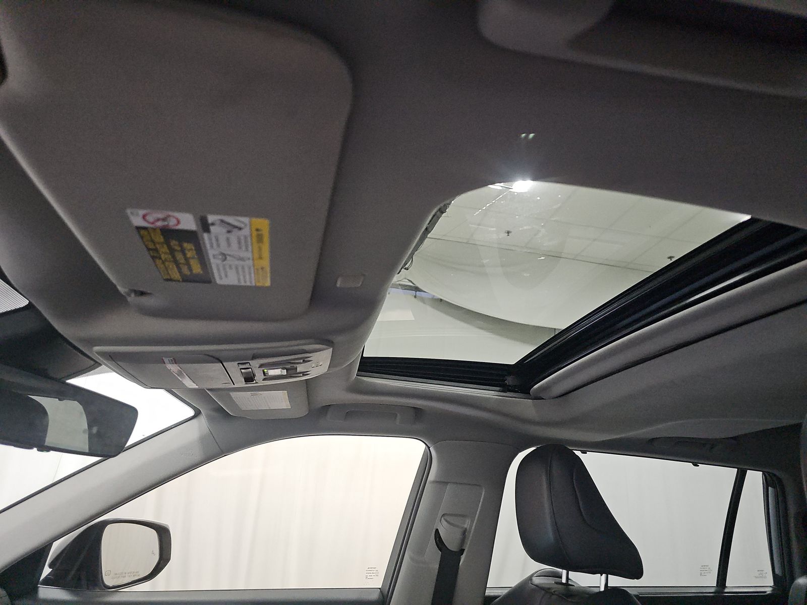 2022 Toyota Highlander XLE FWD