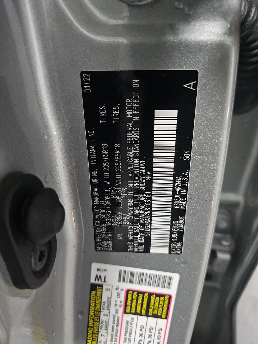 2022 Toyota Highlander XLE FWD