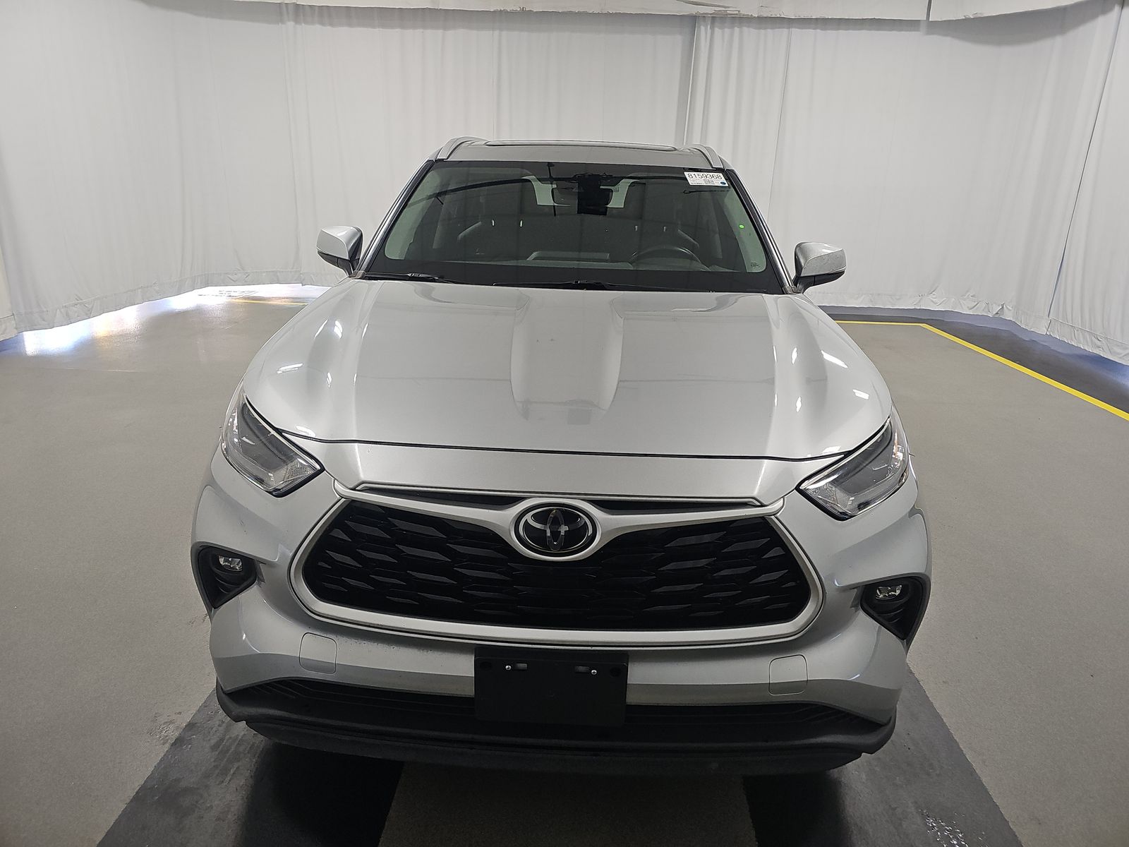 2022 Toyota Highlander XLE FWD